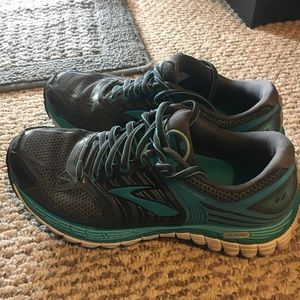 Brooks Glycerin 11 women's sz 9 (medium B width)